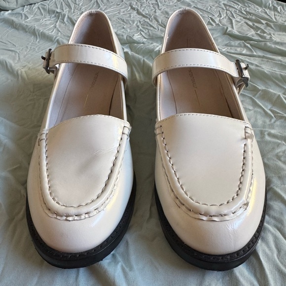 Anthropology Intentionally Blank Rafters Cream Matte Leather Mary Jane Heel 9 - Picture 3 of 8